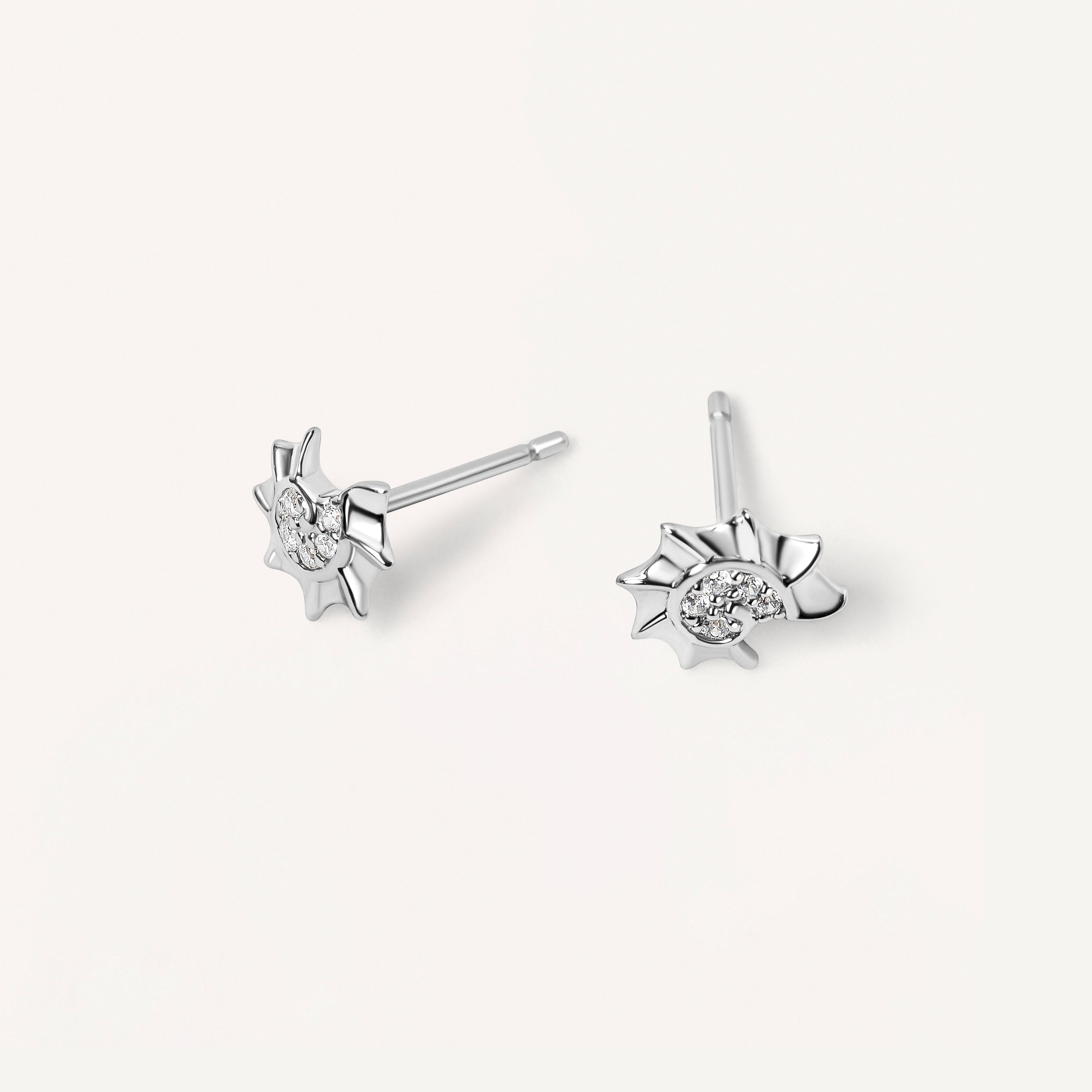 Coral Cove Small Stud Earrings